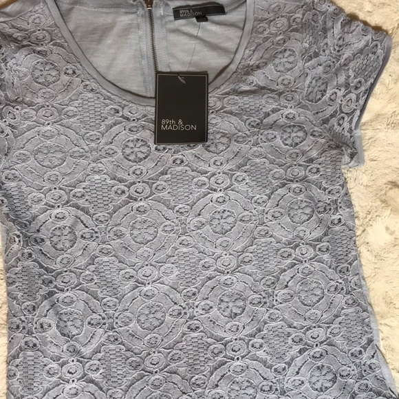 NWT 89th & Madison. Periwinkle Lace Top - Picture 3 of 4